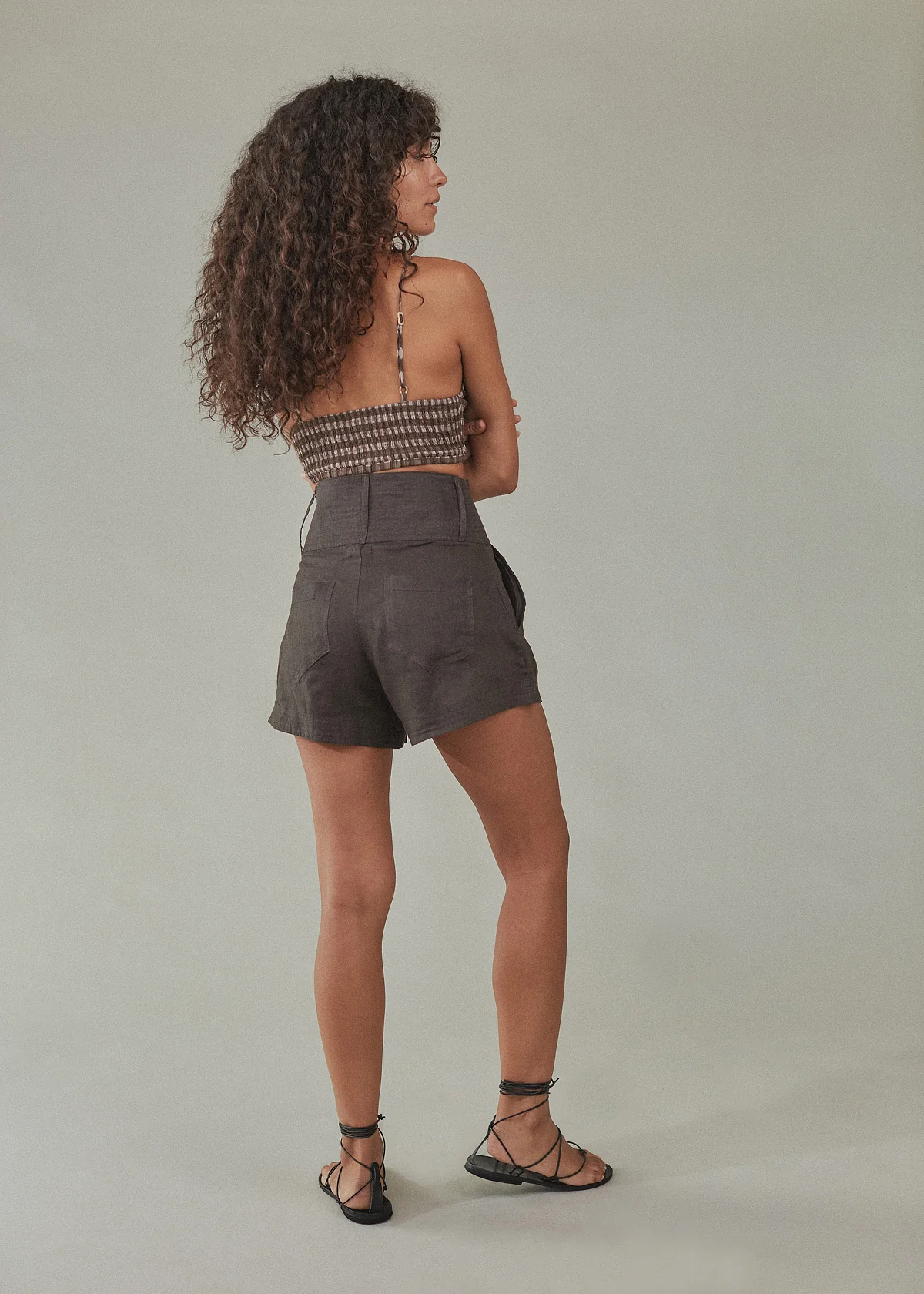 COLLIN LINEN SHORTS - RESORT 2023 - Image 4