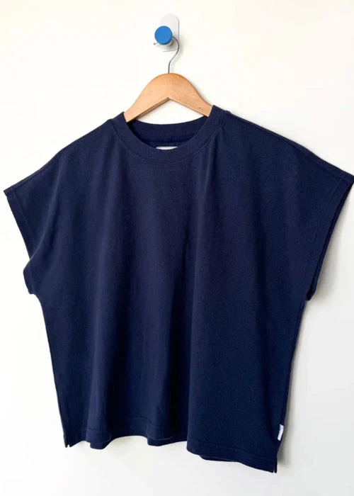 LE BON SHOPPE – JEANNE TEE - Image 9