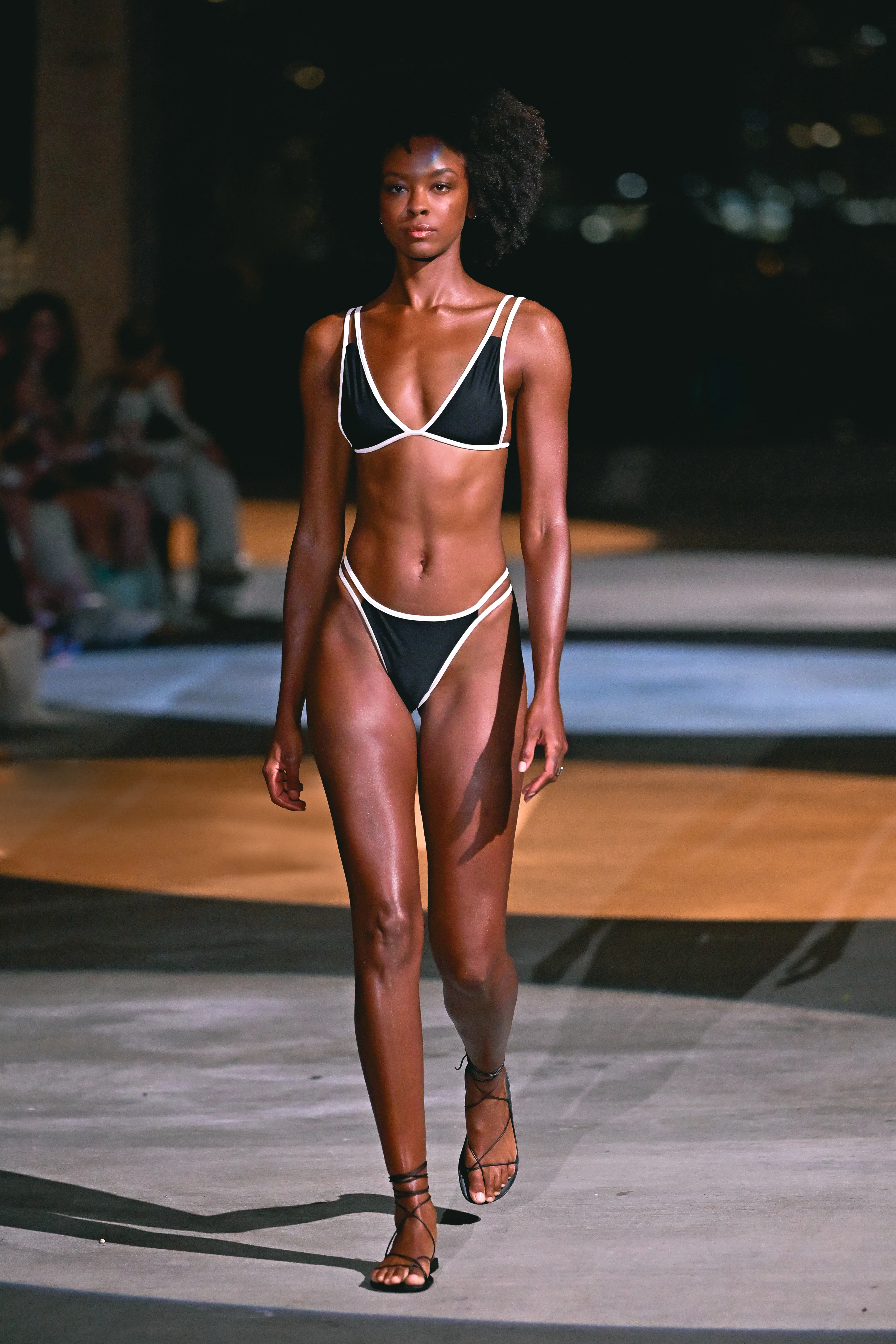 LEON PIPED TOP - RESORT 2025 - Image 5